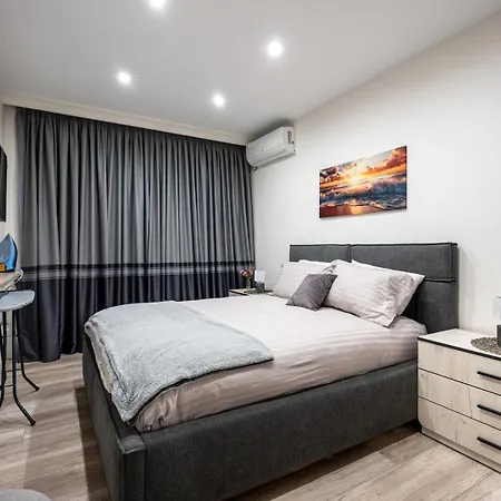 Luxury 1br * Free Parking * Rowing Base * Plovdiv