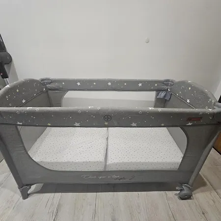 Luxury 1br * Free Parking * Rowing Base アパート